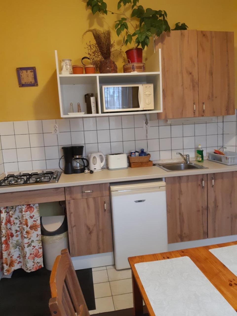 Апартаменты Levandium Apartman Мишкольц Экстерьер фото